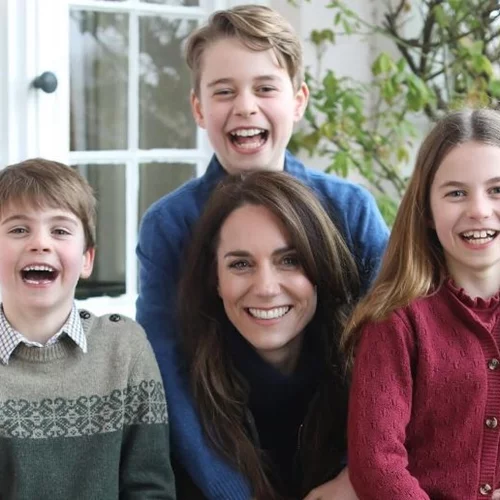 Πρωτοφανής κίνηση από την πριγκίπισσα της Ουαλίας | Ζητά συγγνώμη για τη φωτογραφία που δημοσιεύτηκε