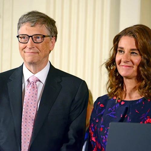 O Bill Gates χωρίζει τη σύζυγό του, Melinda, μετά από 27 χρόνια γάμου