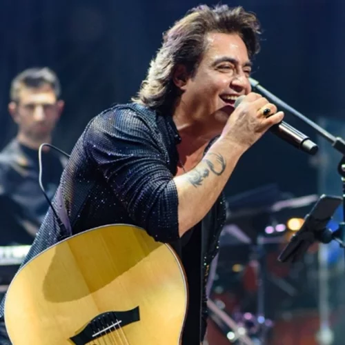 Διονύσης Σχοινάς και Ήβη Αδάμου στο BOX Athens