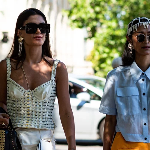 Αυτή η τάση είναι η επιτομή του κομψού και ανανεωμένου καλοκαιρινού στιλ