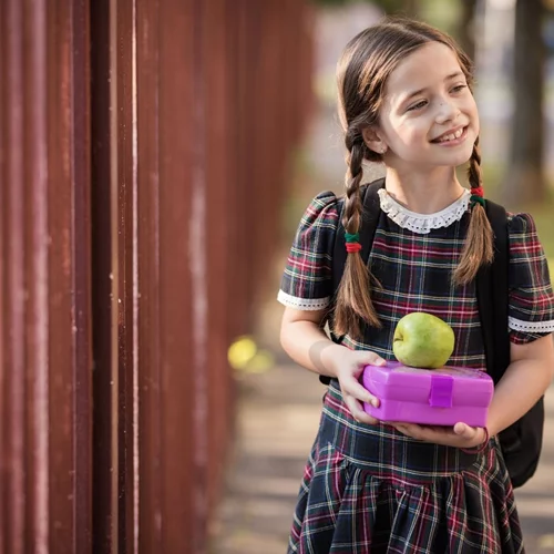 4 τρόποι για να φτιάχνεις πάντα ένα υγιεινό σνακ για το σχολείο