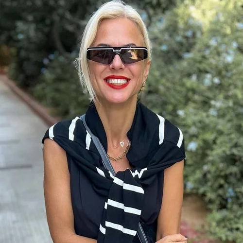 Χριστίνα Κοντοβά | Η κόρη της έγινε παρανυφάκι σε γάμο - Οι χαριτωμένες φωτογραφίες της και η υπερηφάνεια της σχεδιάστριας