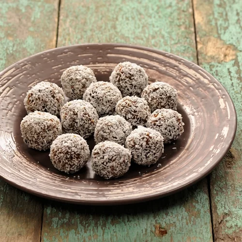 Φτιάξε τα πιο λαχταριστά τρουφάκια στη στιγμή με 2 μόνο υλικά | Η πανεύκολη συνταγή που δεν θα την αλλάζεις με άλλη