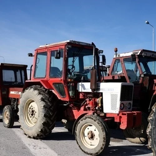 Αναστολή κινητοποιήσεων στα τελωνεία Ευζώνων και Νίκης - Αποκλεισμός στον Προμαχώνα