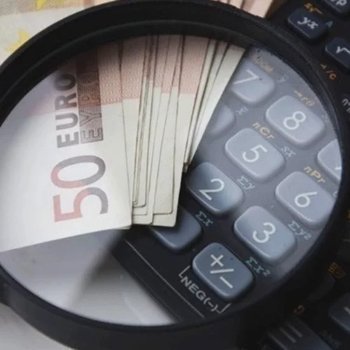 Τέσσερα μέτρα οικονομικής στήριξης για τους συνταξιούχους