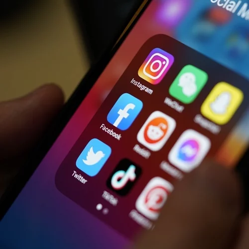 Ο τιμοκατάλογος των influencers: Πόσα παίρνουν για ένα post - Οι Ελληνες με τους περισσοτέρους followers