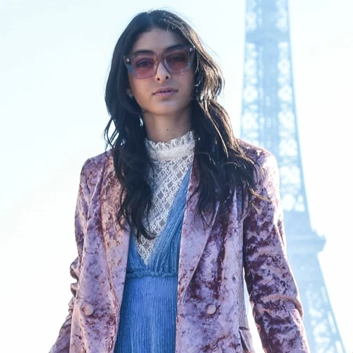 Φέτος τα χρώματα κυριαρχούν στις τάσεις της σεζόν | Πώς θα τα εντάξεις στο επίσημο ντύσιμο