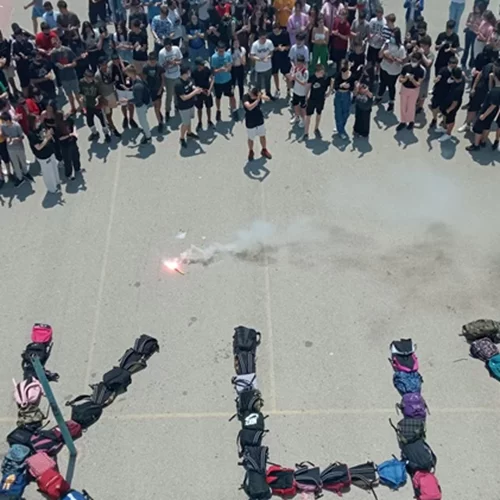 Βίντεο σοκ με ξυλοδαρμό συμμαθήτριας του 14χρονου Μάκη στο ίδιο σχολείο - "Συστηματικό το bullying"