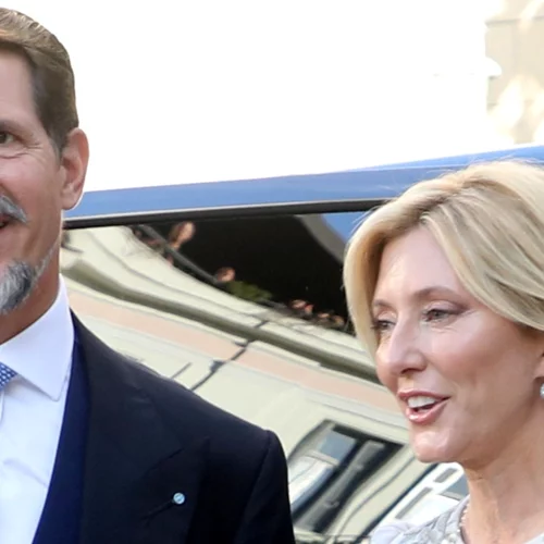 Παύλος Γλίξμπουργκ | Η μοναχική βόλτα στο κέντρο της Αθήνας