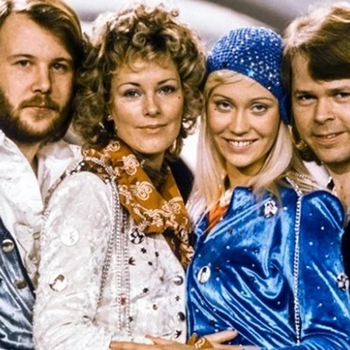 ABBA | Χρίστηκαν Ιππότες από τη βασιλική οικογένεια της Σουηδίας