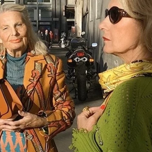 "Πηγαίνουν στο μπακάλικο φορώντας Gucci ή Prada"| Οι υπέρκομψες γιαγιάδες του Μιλάνου στο Instagram
