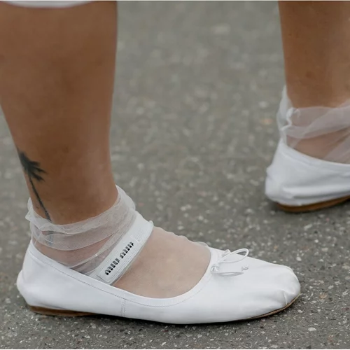 Τα παπούτσια που μπoρείς να φορέσεις αν πιστεύεις ότι δεν σου ταιριάζουν οι μπαλαρίνες