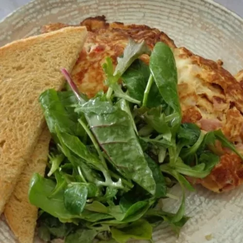 Με ποια τροφή να συνδυάσεις τα αυγά για καλύτερη απορρόφηση συστατικών;