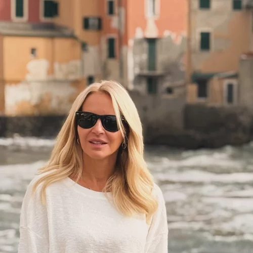 Μαρία Μπεκατώρου | Το φωτογραφικό άλμπουμ της απόδρασής της στη Γένοβα - Τα κλικς από την ιταλική Ριβιέρα που κόβουν την ανάσα