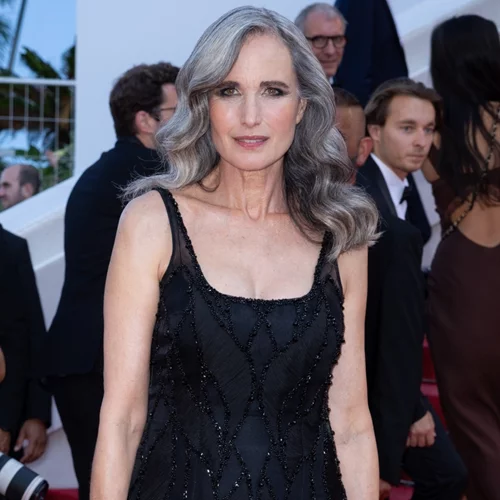 Τα μυστικά για sexy εμφανίσεις μετά τα 50