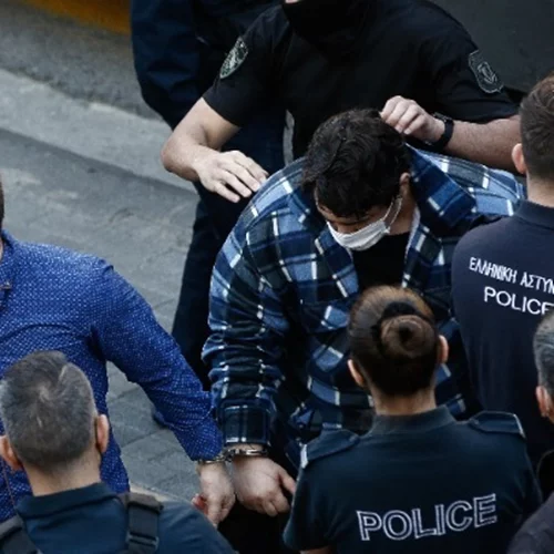 Ελένη Τοπαλούδη: Ομόφωνα ένοχοι ξανά οι δύο κατηγορούμενοι για τον βιασμό και τη δολοφονία της φοιτήτριας