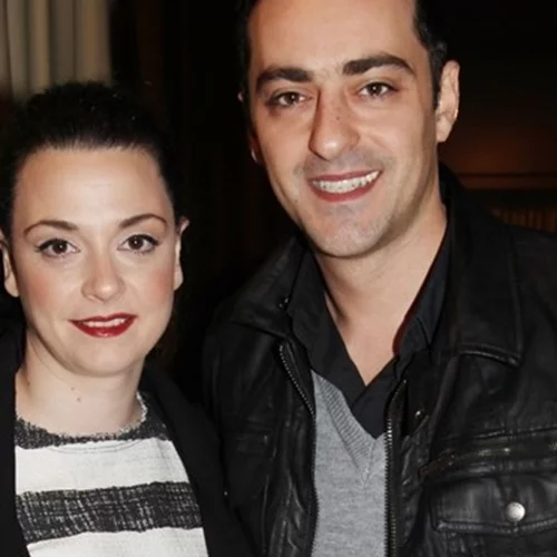 Ο Θανάσης Αλευράς, με πλούσια κώμη 20 χρόνια πριν, χορεύει φλαμένκο