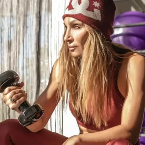 Το αυτοάνοσο και η περιπέτεια υγείας της Ελένης Πετρουλάκη | "Έχω μάθει να ζω με τον πόνο"