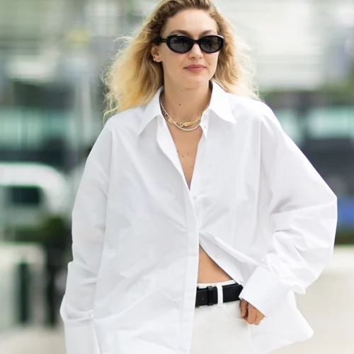 Τα πιο κομψά looks που μπορείς να κάνεις μ' ένα λευκό πουκάμισο