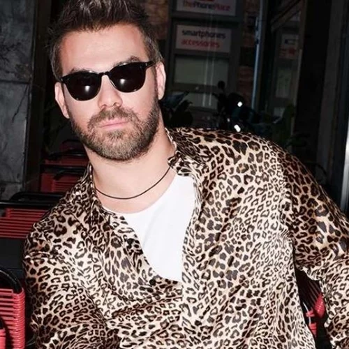 Γιώργος Σαμπάνης track by track