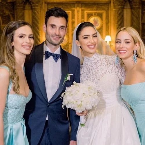 Άννα Πρέλεβιτς  & Δούκισσα Νομικού | Κάνουν την ίδια θεραπεία προσώπου