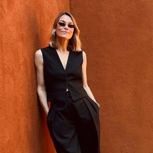 Τρία φθινοπωρινά looks της Βίκυς Καγιά για επιστροφή στο γραφείο με ανανεωμένο στιλ