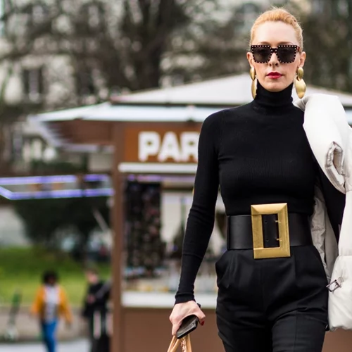 Τα πιο κομψά φθινοπωρινά σύνολα για γυναίκες άνω των 50