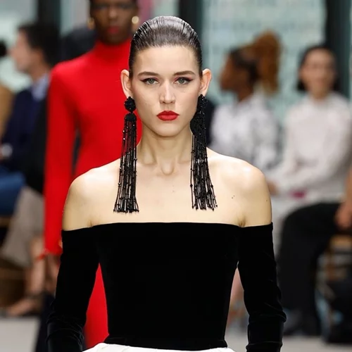 Οι επικρατέστερες τάσεις της μόδας στα κοσμήματα για τη σεζόν Φθινόπωρο/Χειμώνας 2024-2025