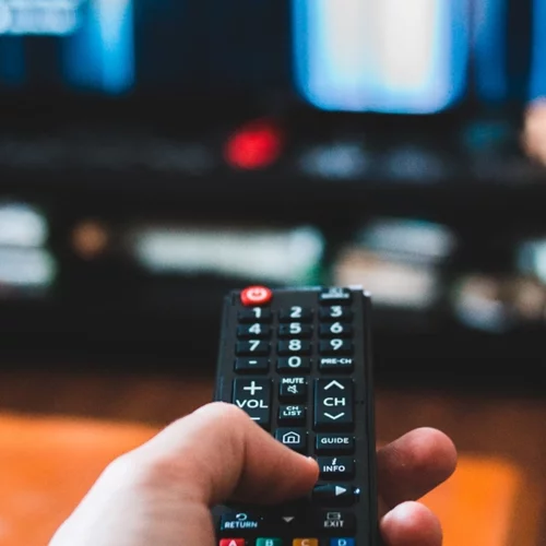 Δέκα κλασικές κωμωδίες για οικογενειακές εορταστικές στιγμές στο σπίτι