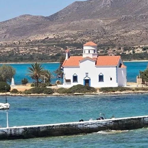 Ελαφόνησος: Το νησί που βάζει στόχο να γίνει πρότυπο βιώσιμης τουριστικής ανάπτυξης