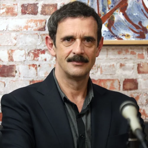 Λεωνίδας Κακούρης | Οι αναρτήσεις του στο facebook μετά τις καταγγελίες κατά του Δημήτρη Λιγνάδη