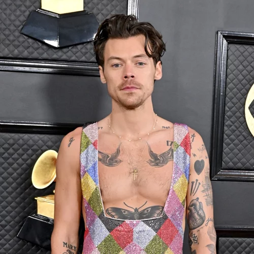 Ο Harry Styles θα κυκλοφορήσει το τέταρτο σόλο άλμπουμ του