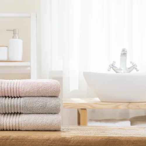 Γιατί οι πετσέτες μπάνιου έχουν γραμμές;