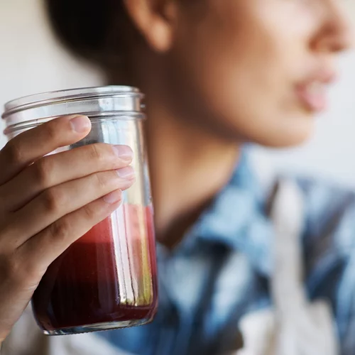 Αυτό είναι το smoothie αποτοξίνωσης που καίει το λίπος