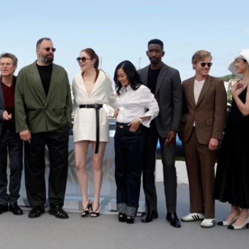 Η ταινία "Kinds of Kindness" του Γιώργου Λάνθιμου διαθέσιμη στη μικρή οθόνη