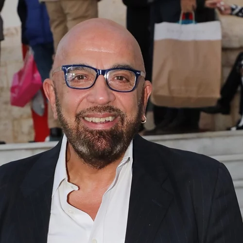 Γιάννης Ζουγανέλης | "Δέχθηκα πρόταση πέρσι να πάω να παίξω σε σήριαλ με 300 ευρώ το επεισόδιο. Δεν είναι χρήματα αυτά για έναν άνθρωπο"