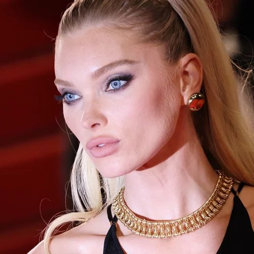 Αυτή η mascara κοστίζει λιγότερο από 8 ευρώ και χαρίζει θεϊκές βλεφαρίδες