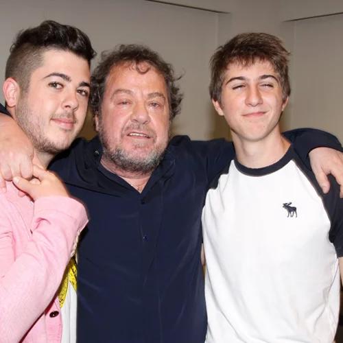 Γιάννης Πάριος | Οι νέες φωτογραφίες με τον μεγάλο γιο που έχει αποκτήσει με τη Σοφία Αλιμπέρτη