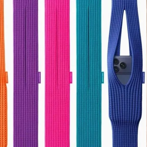 H Apple παρουσίασε μια κομμένη κάλτσα ως θήκη για iPhone-δε φαντάζεστε πόσο τη χρεώνει