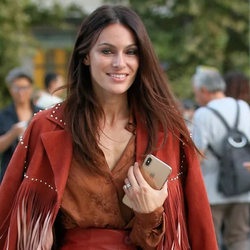 Μην ψάχνεις άλλο | Αυτά είναι τα σαμπουάν που θα βοηθήσουν τα μαλλιά σου να μακρύνουν πιο γρήγορα