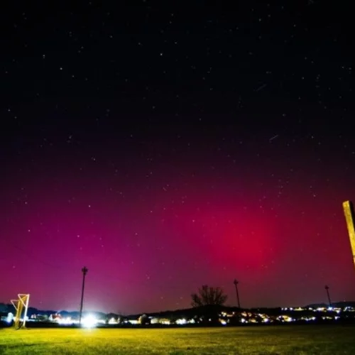 Ο Κολυδάς εξηγεί το φαινόμενο αλά "Βόρειο Σέλας" που εμφανίστηκε στη βόρεια Ελλάδα