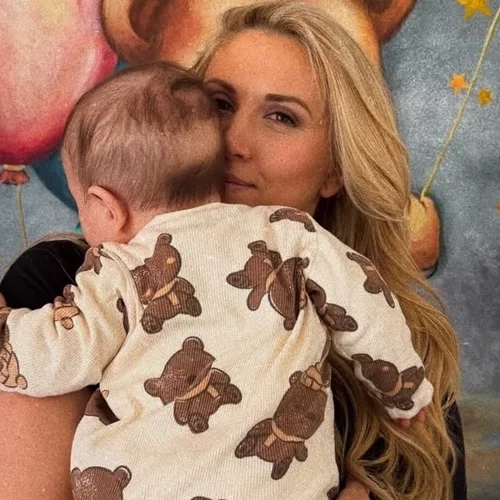 Early birds | Το πρωινό παιχνίδι της Φωτεινής Πετρογιάννη με το μωράκι της