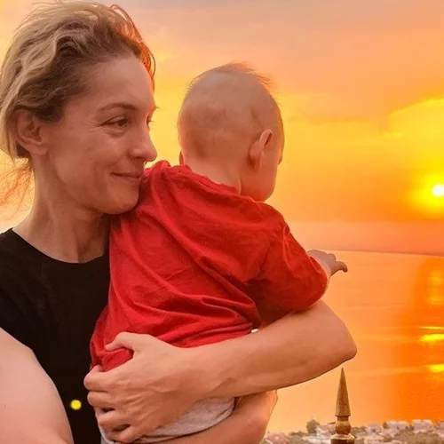 Γιούλικα Σκαφιδά | Η τρυφερή ανάρτηση με τον γιο της και τη νονά του, Ευδοκία Ρουμελιώτη