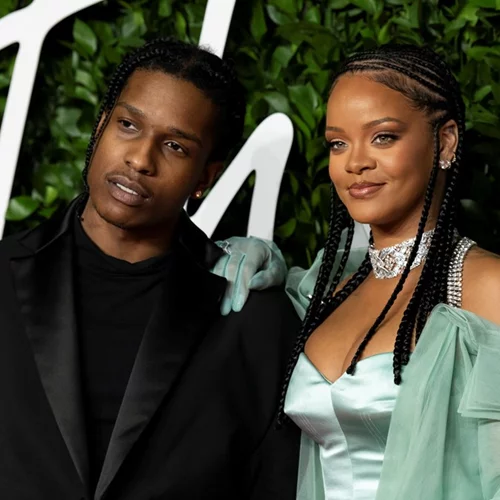 Η Rihanna είναι επισήμως δισεκατομμυριούχος (Forbes)