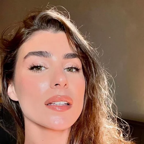 Χρύσα Μιχαλοπούλου | Για bowling με τις φίλες της