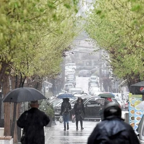 Ισχυρές βροχές, καταιγίδες και χιονοπτώσεις σήμερα και αύριο