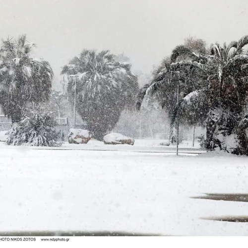 Κακοκαιρία "Barbara": Στα λευκά η Αττική, χιονοπτώσεις μέχρι το μεσημέρι - Η εξέλιξη του χιονιά μέχρι την Τρίτη
