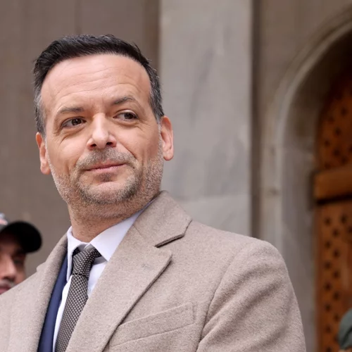 Ο Χάρης Δούκας παντρεύεται!