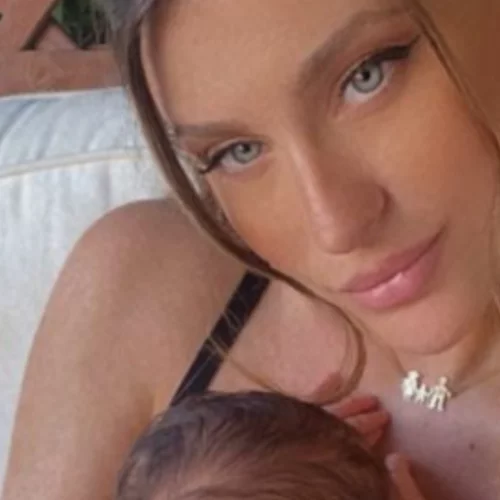 Βαλεντίνη Παπαδάκη | Η σύζυγος του Κώστα Σόμμερ φωτογραφίζεται με τον νεογέννητο γιο τους