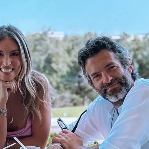 Οικογενειακή εξόρμηση για την Αθηνά Οικονομάκου | Το σπάνιο κλικ του Μάξιμου και της Σιέννας